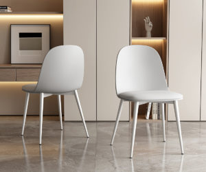 Chaise 'Jasmin' Assise PP Coussin PU Blanc