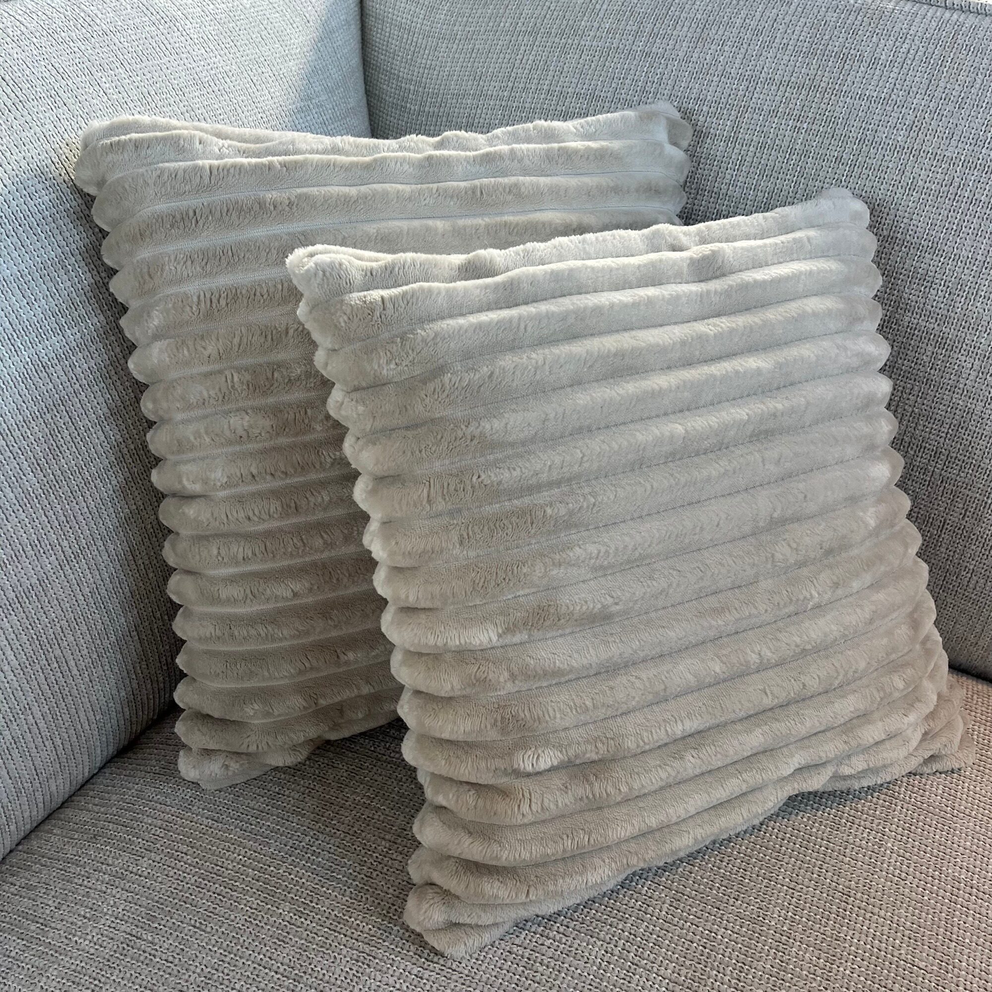 Coussin MySofa anthracite – 45 cm – Image 2
