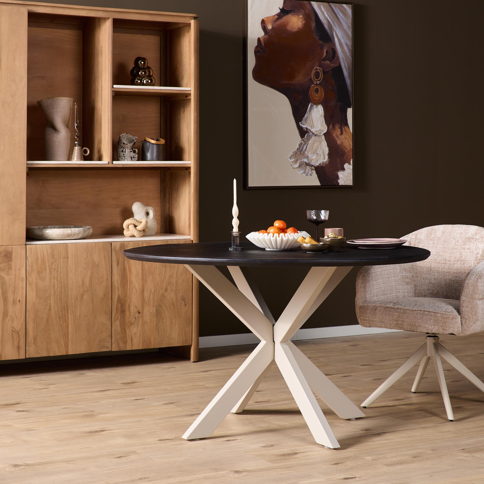 Pied de table rond Matrix en métal finition sable