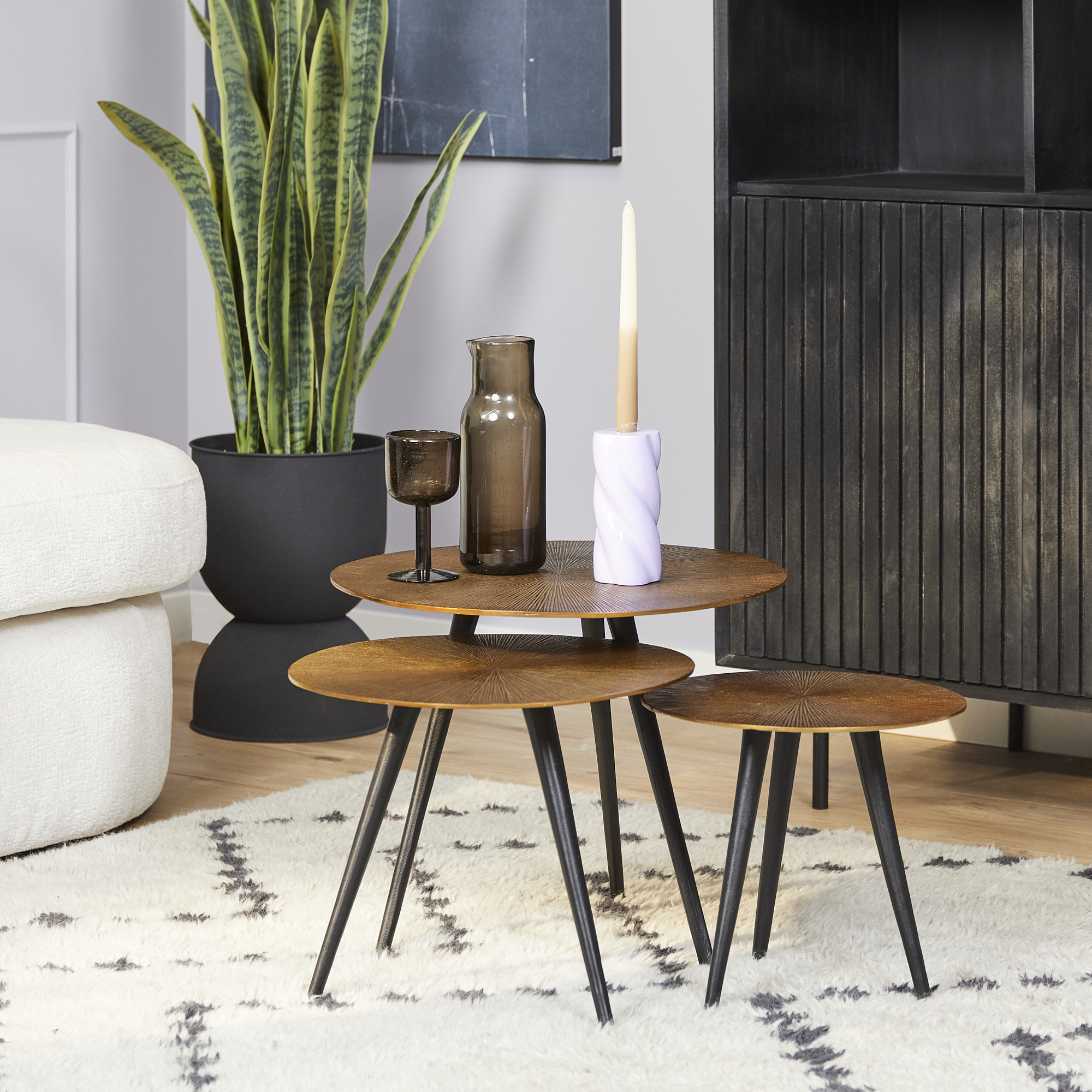 Table d’appoint Ryas en aluminium doré – 49 cm