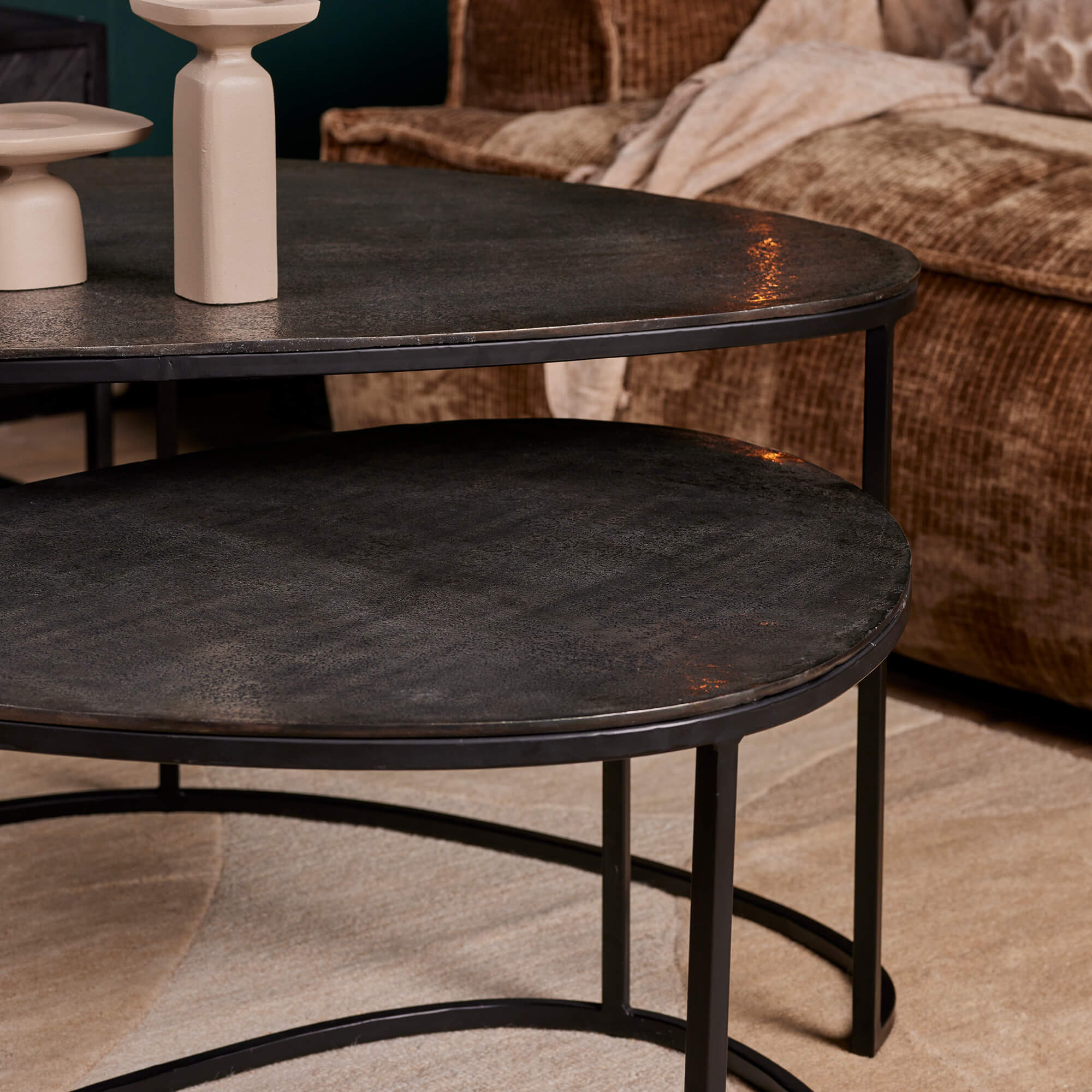 Set de tables basses Lana en aluminium noir – 65 cm – Image 3