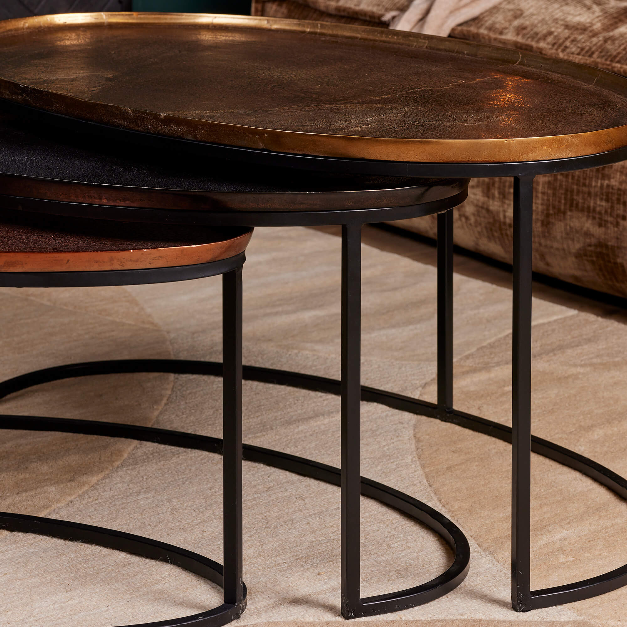 Set de tables basses Raley en aluminium bronze/noir – 100 cm – Image 3