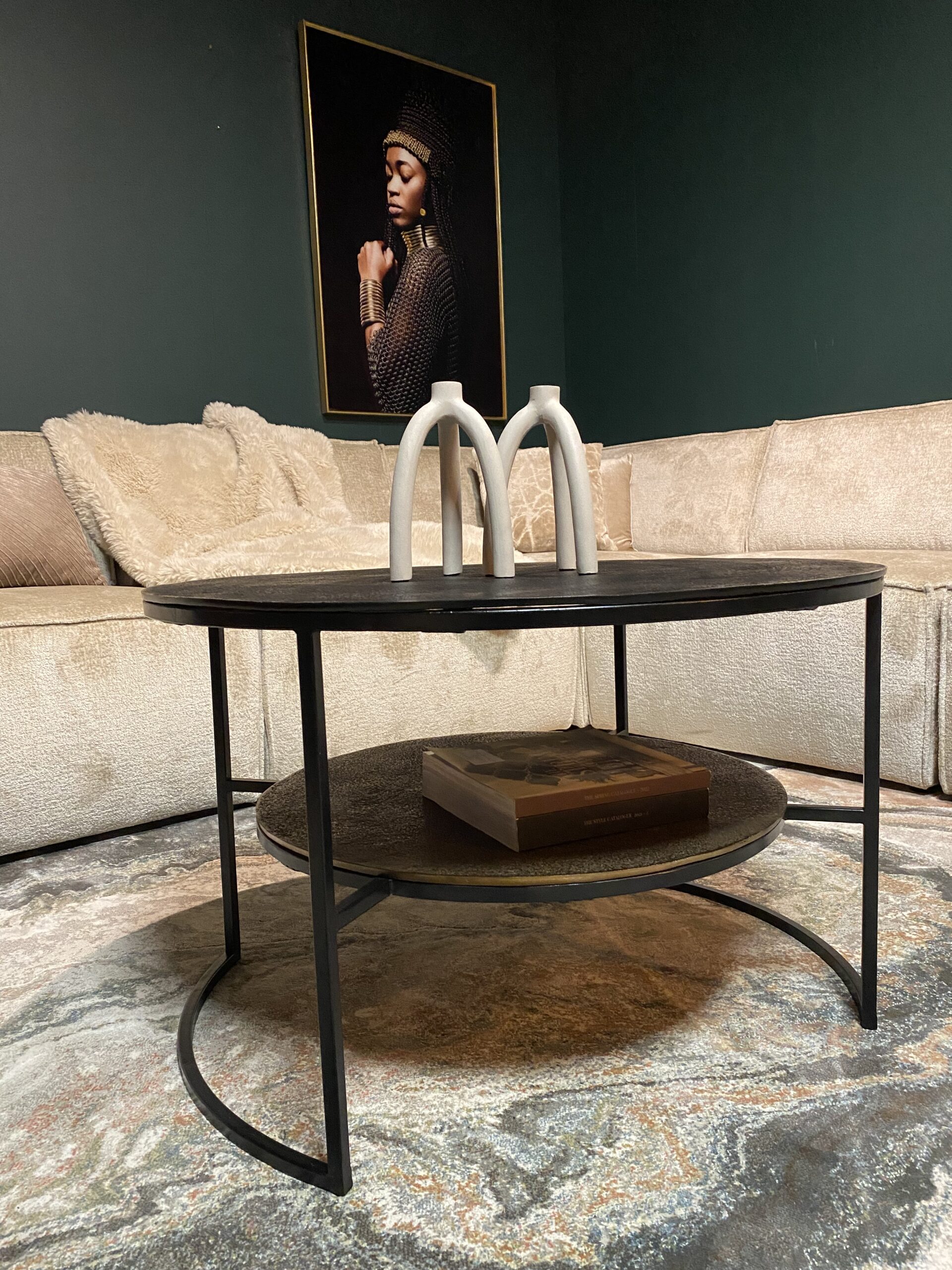 Table basse Lecia en aluminium doré – 80 cm – Image 4