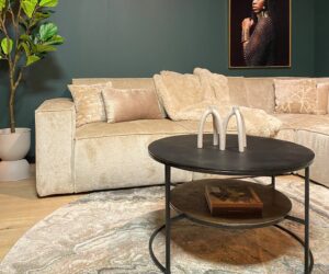Table basse Lecia en aluminium doré – 80 cm