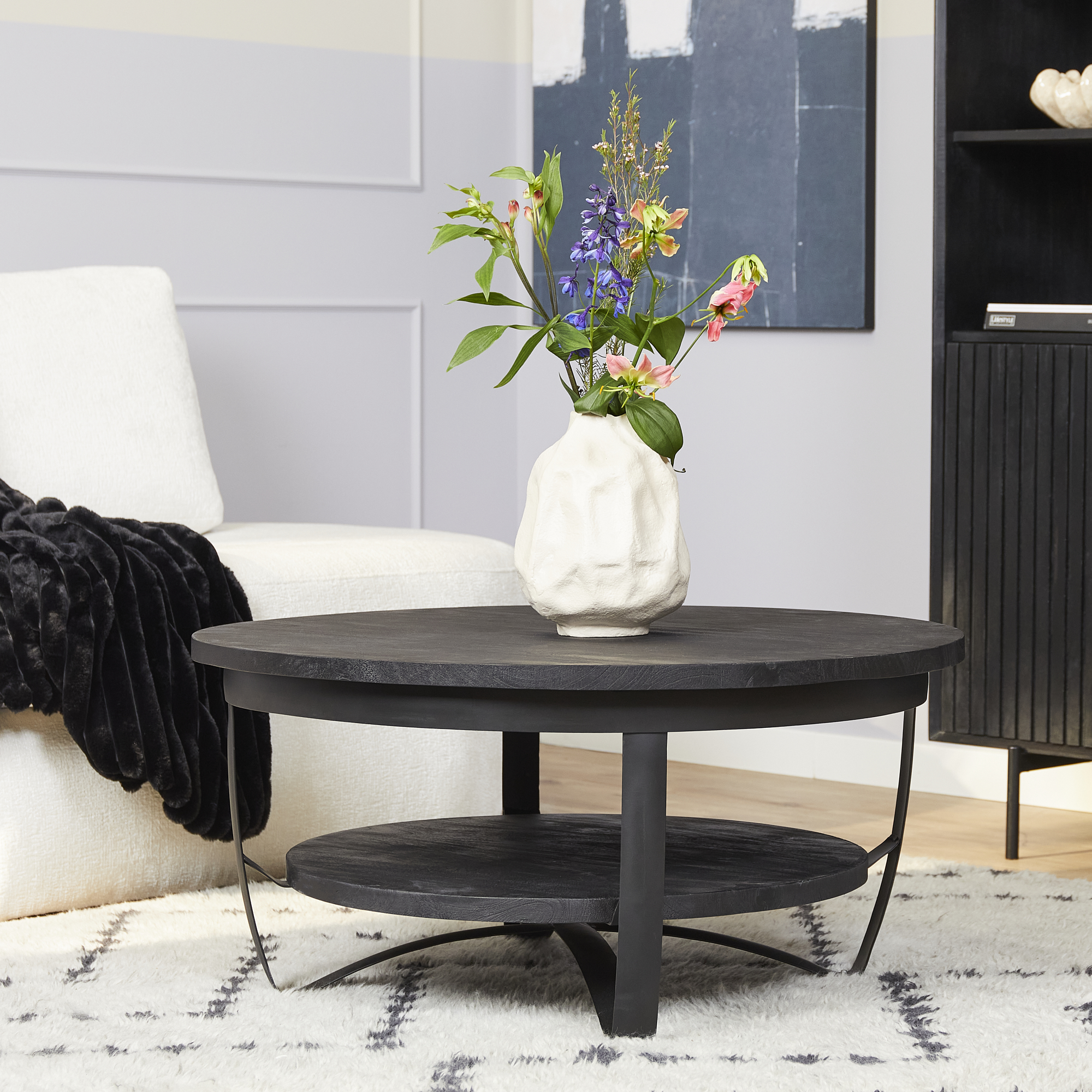 Table basse ronde Paras en bois de manguier noir – 70 cm