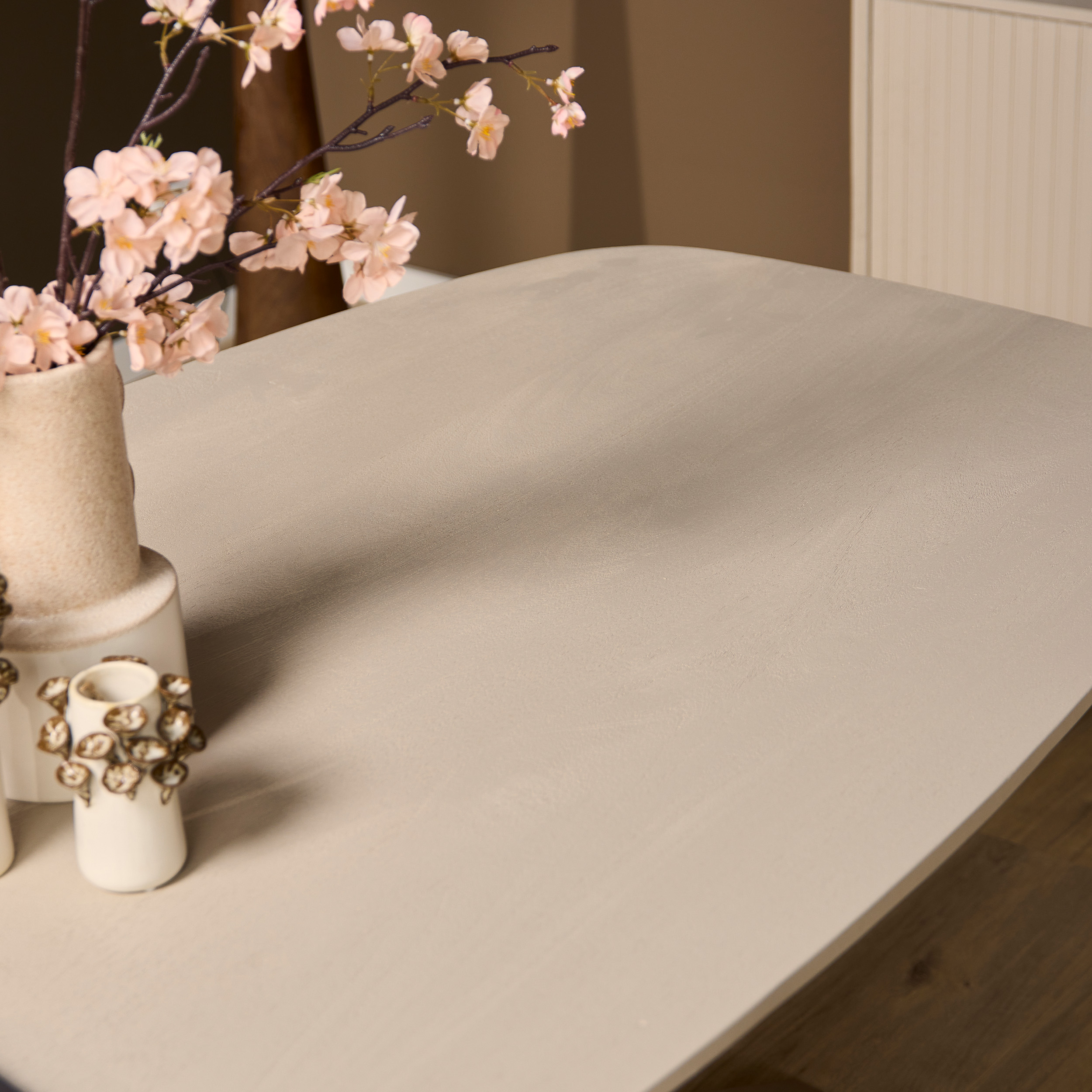 Table à manger ovale danoise Madison en bois de manguier finition sable – 160 cm – Image 4