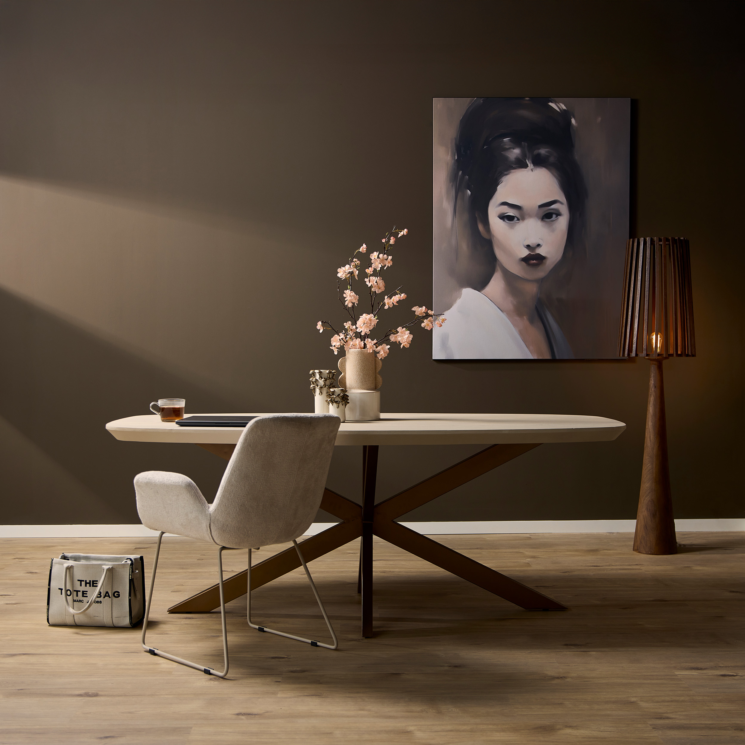 Table à manger ovale danoise Madison en bois de manguier finition sable – 160 cm