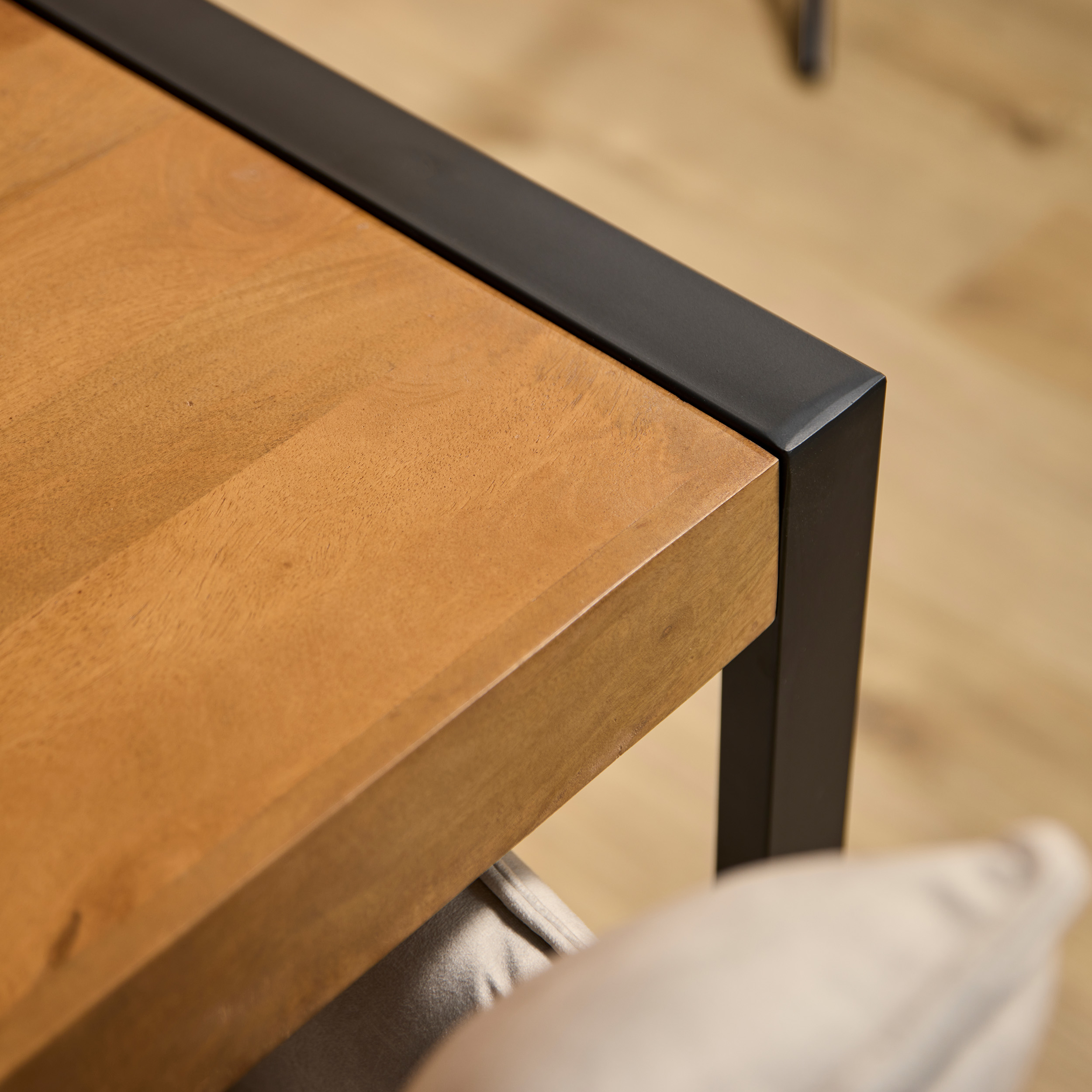 Table à manger rectangulaire Boaz en bois de manguier naturel – 160 cm – Image 2