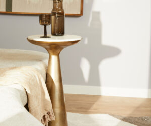 Table d’appoint Essy en marbre blanc/métal – 38 cm