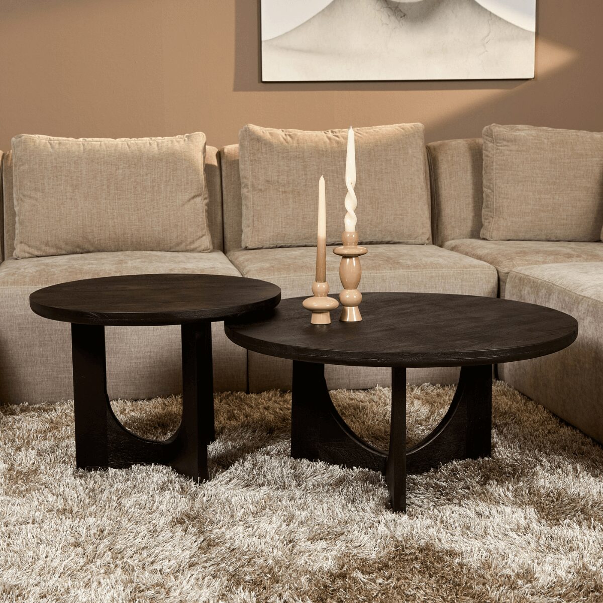 Table basse ronde Guus en bois de manguier noir – 60 cm